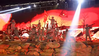 Triển lãm "95 năm Cờ Đảng soi đường" công nghệ tương tác 3D xuất hiện trên không gian số