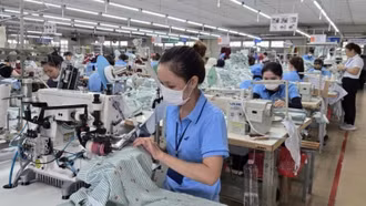 Tháo gỡ rào cản cho doanh nghiệp