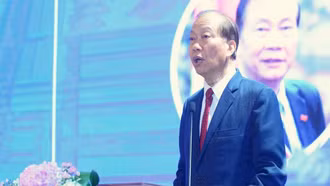 Logistics Việt Nam: Từ vị thế hậu cần đến át chủ bài