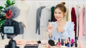 Livestream bán hàng phải xác thực danh tính, cấm thông tin gian dối về sản phẩm