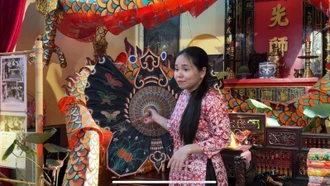Giữ hồn lồng đèn xưa