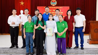 Mậu A ra mắt “Chi hội Nông dân không ma túy”