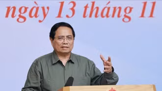 Thủ tướng chủ trì hội nghị khắc phục hậu quả thiên tai khu vực miền Trung