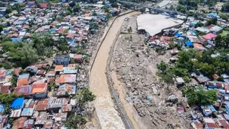 Philippines kiên quyết truy cứu các đối tượng liên quan đến "dự án ma" chống lũ