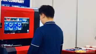 Trí tuệ nhân tạo (AI) và tác động đến chuyển đổi kép cho doanh nghiệp nhỏ và vừa Việt Nam