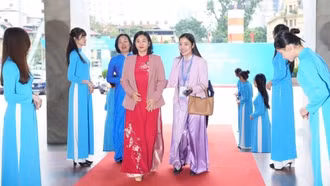 Phụ nữ trong hệ thống chính trị: Từ hiện diện đến tham gia thực chất