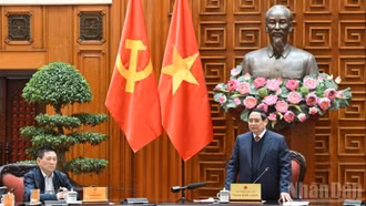 Bảo đảm mục tiêu kinh tế vĩ mô, tăng cường tiết kiệm chi