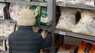 Hàn Quốc tung ra thêm 25.000 tấn gạo dự trữ để bình ổn giá