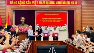 Ra mắt cẩm nang hướng dẫn thực hiện phân cấp, phân quyền trong lĩnh vực văn hóa