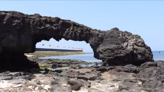 Cổng Tò Vò (Lý Sơn): Khẳng định vẻ đẹp và giá trị vô giá của kiệt tác thiên nhiên