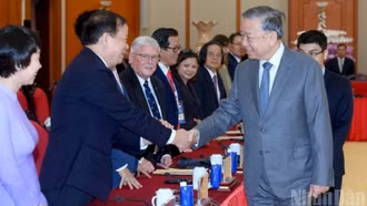 Các nhà Việt Nam học cùng đồng hành vì một Việt Nam độc lập, tự cường, phát triển