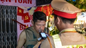 Hơn 2.300 tài xế dính nồng độ cồn tối 25/10
