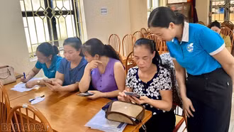 An toàn cho phụ nữ trên không gian mạng