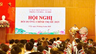 Xã Y Tý: Bồi dưỡng chính trị hè cho hơn 200 cán bộ quản lý và giáo viên