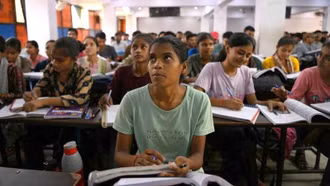 Tỷ lệ thất nghiệp của thanh niên toàn cầu thấp nhất trong 15 năm qua