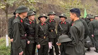 Ngày đầu quân ngũ