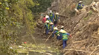 Bảo Yên: Ra quân khơi thông hơn 1 km lòng suối tại thôn 2B