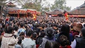 Cảnh báo các hình thức cá cược, cờ bạc núp bóng "lì xì đầu năm" tại lễ hội