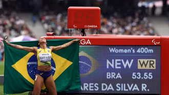 Trung Quốc dẫn đầu bảng tổng sắp huy chương