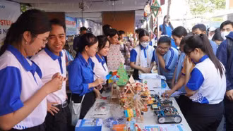 Kết hợp giữa STEM/STEAM và chuyển đổi số: Nền tảng vững chắc giúp học sinh hội nhập quốc tế