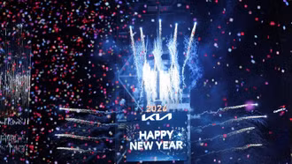 Hàng vạn người tới Quảng trường Thời đại đón năm kỷ niệm 250 năm thành lập nước Mỹ