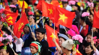 Vững niềm tin vào Đảng Cộng sản cùng tương lai tươi đẹp của dân tộc Việt Nam