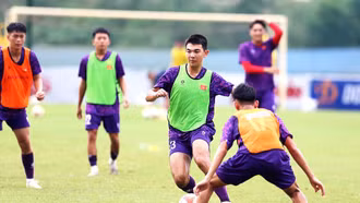 Bất ngờ cái tên lạ Maxwell James Peereboom trong đội hình tuyển U17 Việt Nam