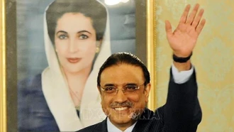 Pakistan sửa đổi Hiến pháp, thay đổi cấu trúc quyền lực quốc gia