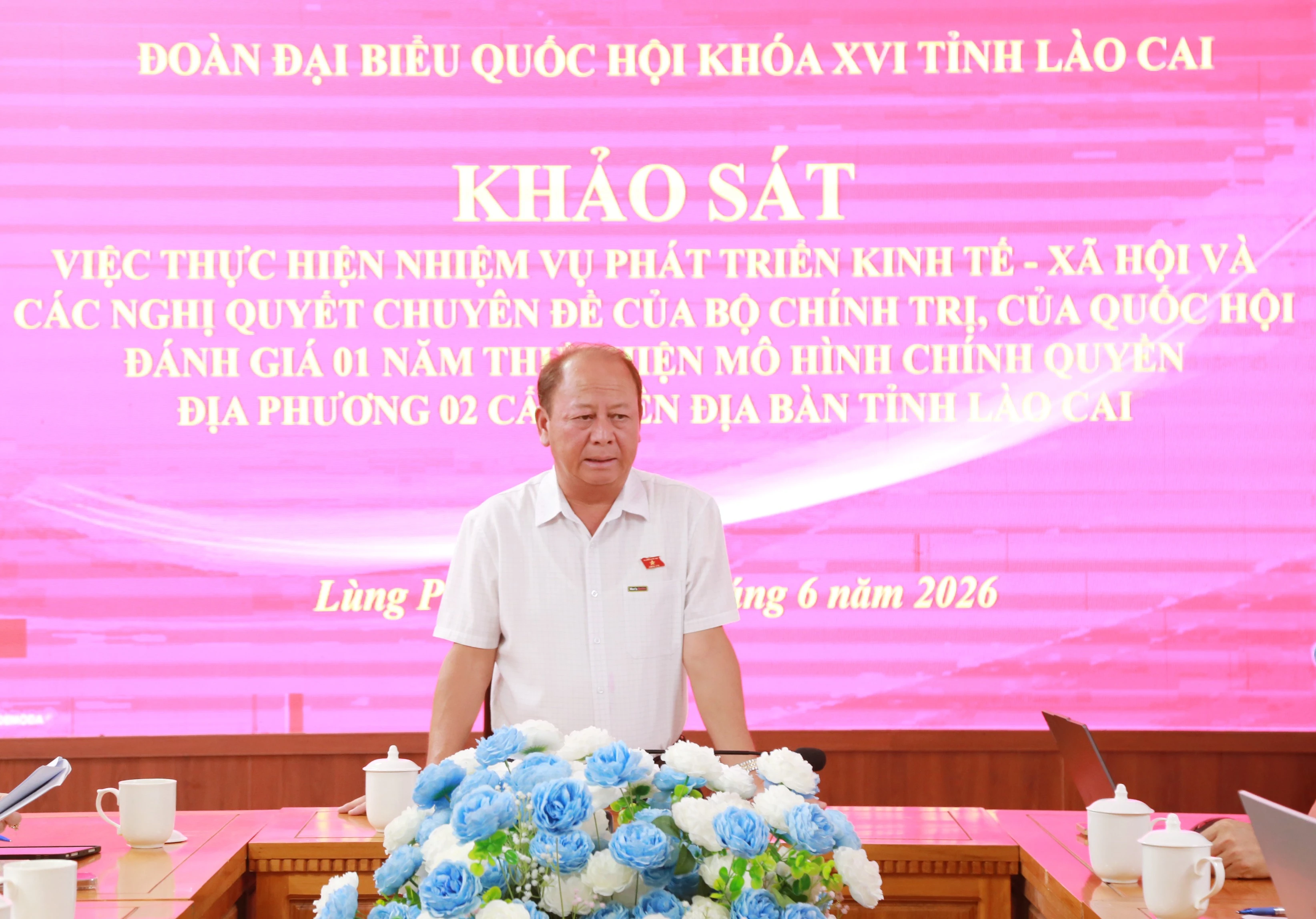 4-8463.jpg
