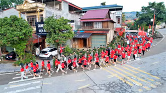 Lào Cai: Nhiều địa phương sôi nổi hưởng ứng Chương trình đi bộ “Cùng Việt Nam tiến bước” năm 2026
