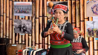 Vang mãi tiếng kèn ma nhí 