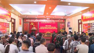 Hội nghị ký kết tham gia tự quản đường biên, mốc quốc giới và an ninh trật tự ở khu vực biên giới