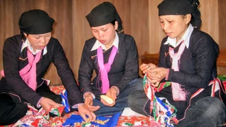 Độc đáo phong tục Tết của người Dao tuyển