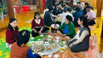 Người Tày Lâm Thượng ăn Tết sớm