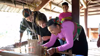 Ngôi làng Mường cổ “hồi sinh” nhờ du lịch cộng đồng