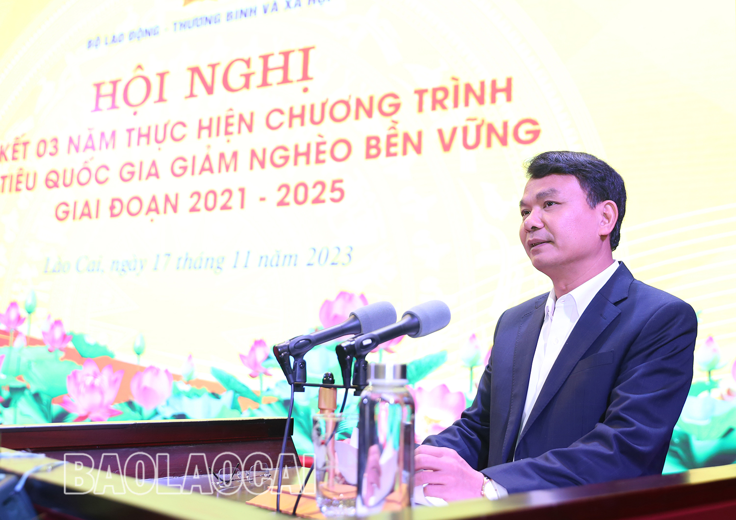 Bí thư Tỉnh ủy Đặng Xuân Phong phát biểu chào mừng. Bí thư Tỉnh ủy Đặng Xuân Phong phát biểu chào mừng.