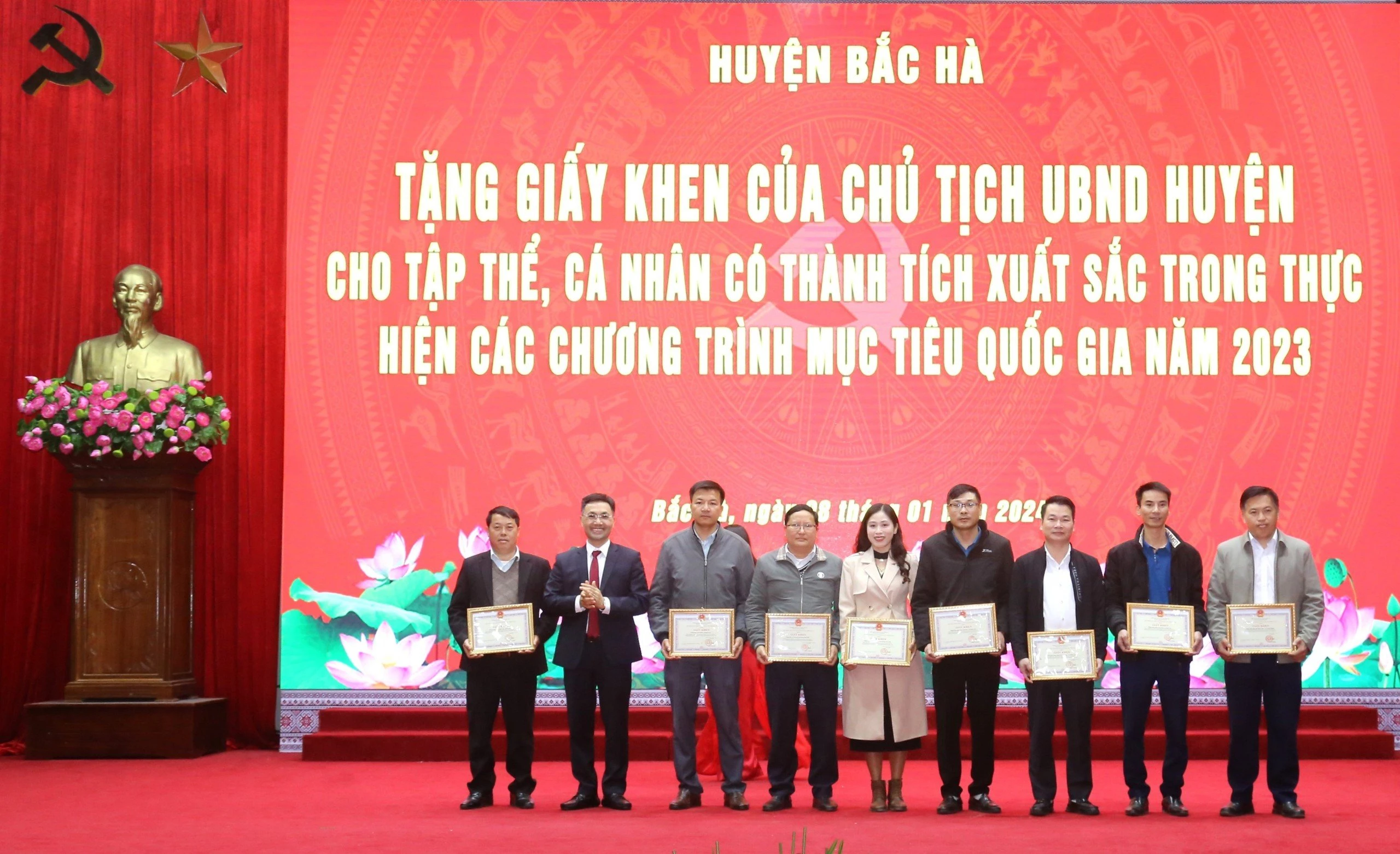 z5051807334478-38ebf995d618fd0c9b4d0398e64b5f2c-2633.jpg