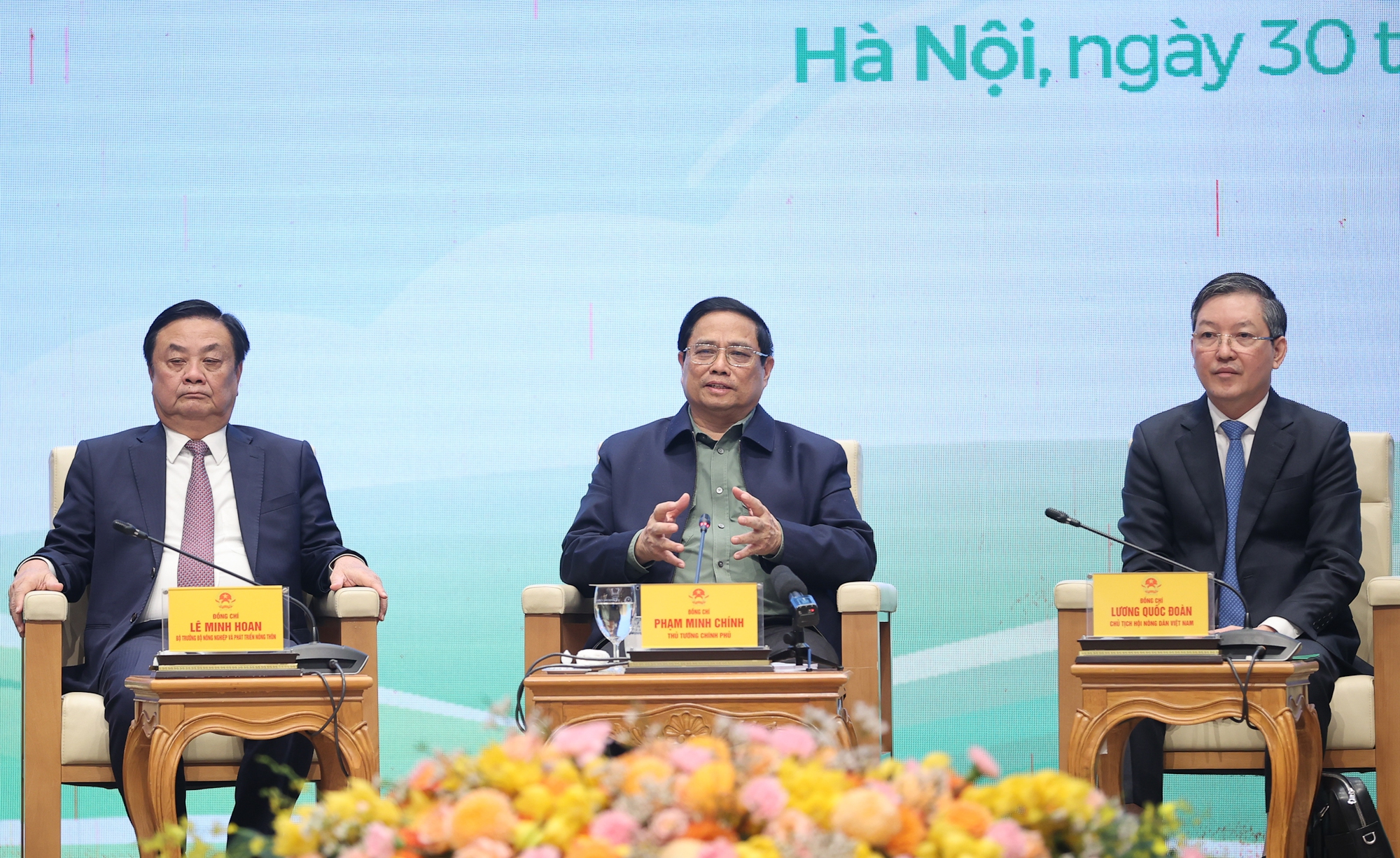 Thủ tướng đề nghị các ý kiến cần đánh giá tình hình, những việc đã làm một cách tổng thể, khách quan, toàn diện, bao trùm. Ảnh: Chinhphu.vn img8867-1703922421712731867804-1590.jpg