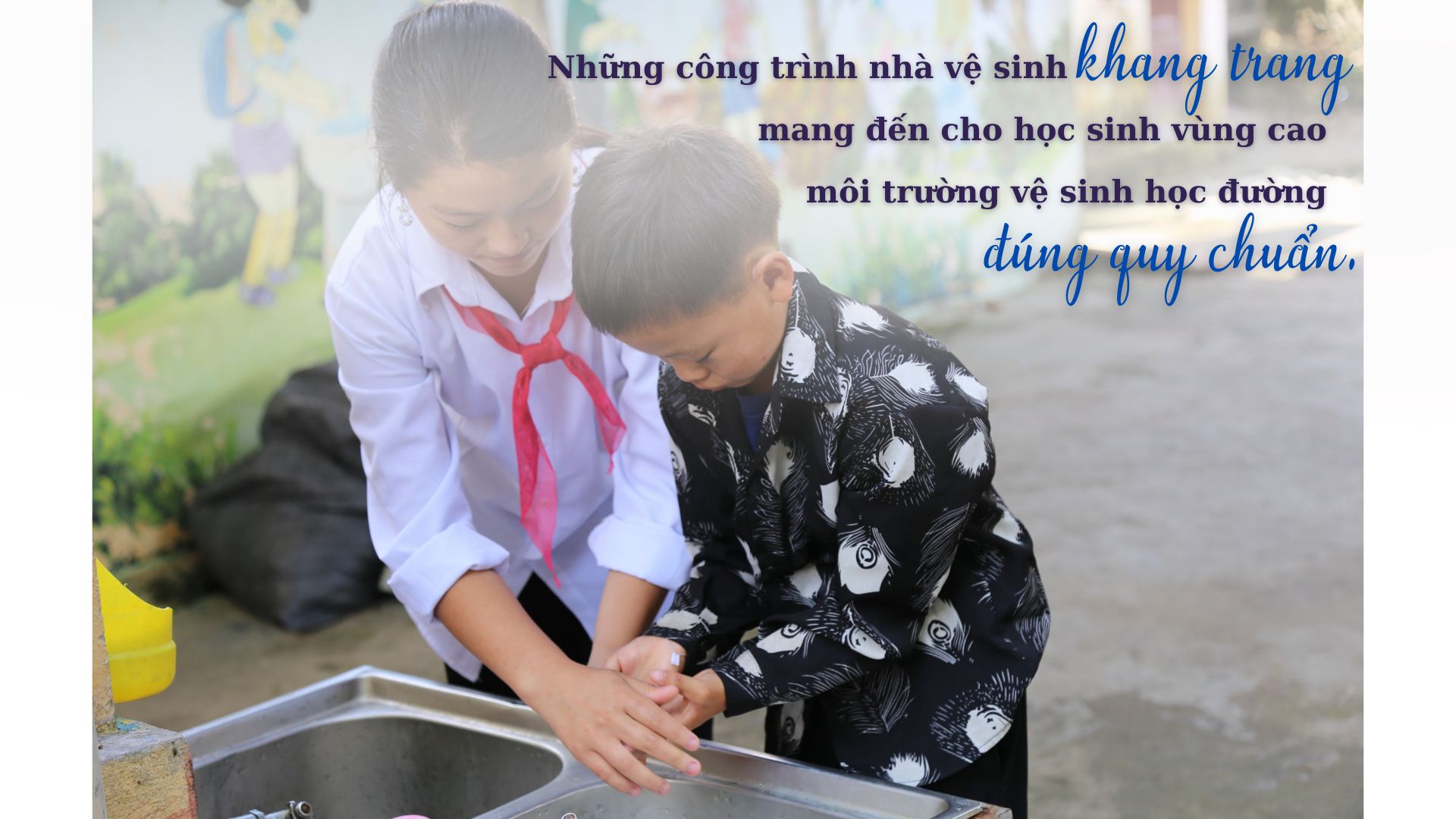 Xây dựng nhà vệ sinh trong trường học (2).jpg