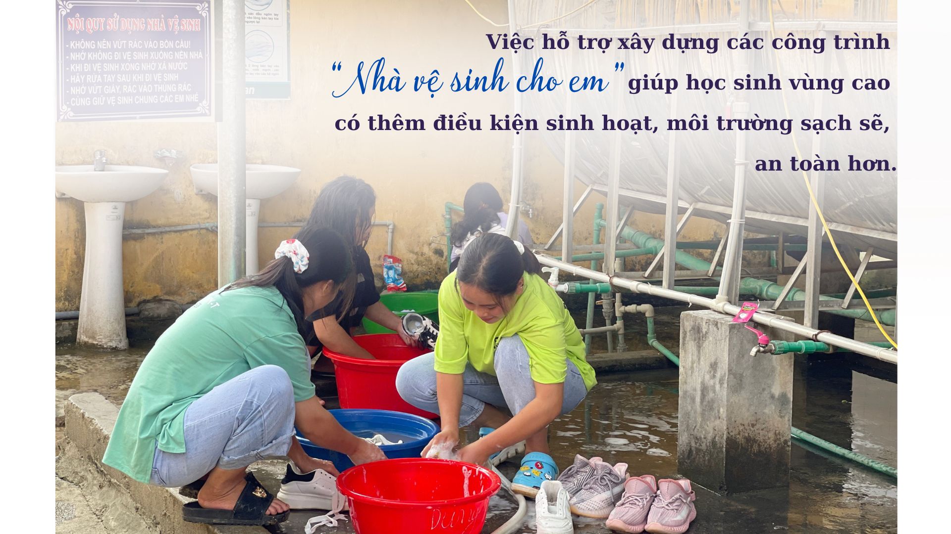 Xây dựng nhà vệ sinh trong trường học (1).jpg