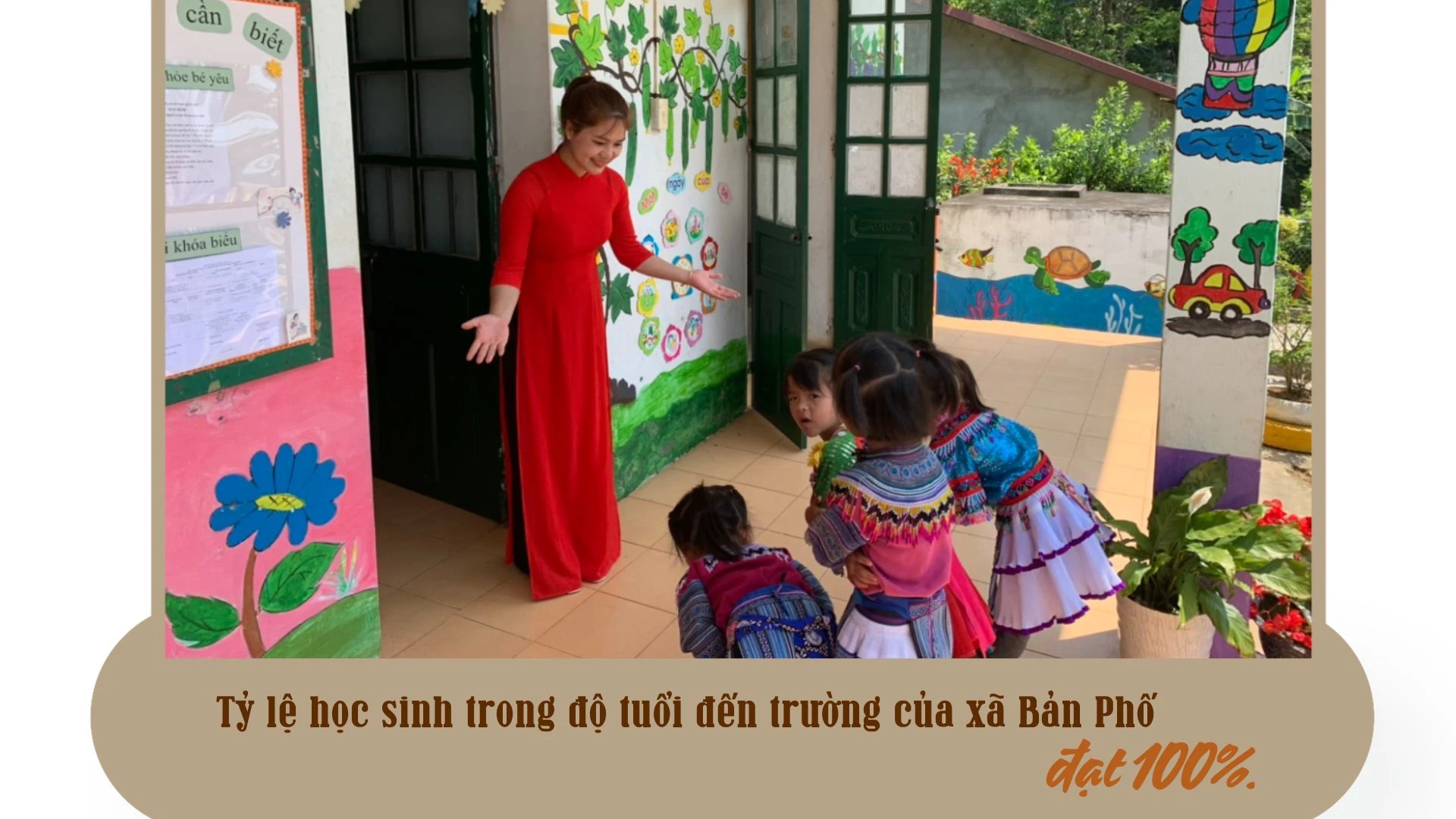 Mong rằng đồng bào các xã miền ngược thi đua với xã Bản Phố trong công việc xóa nạn mù chữ, đồng bào Bản Phố thì nên thi đua học bổ túc văn hóa để nâng cao hơn nữa trình độ hiểu biết của mình... (5).jpg