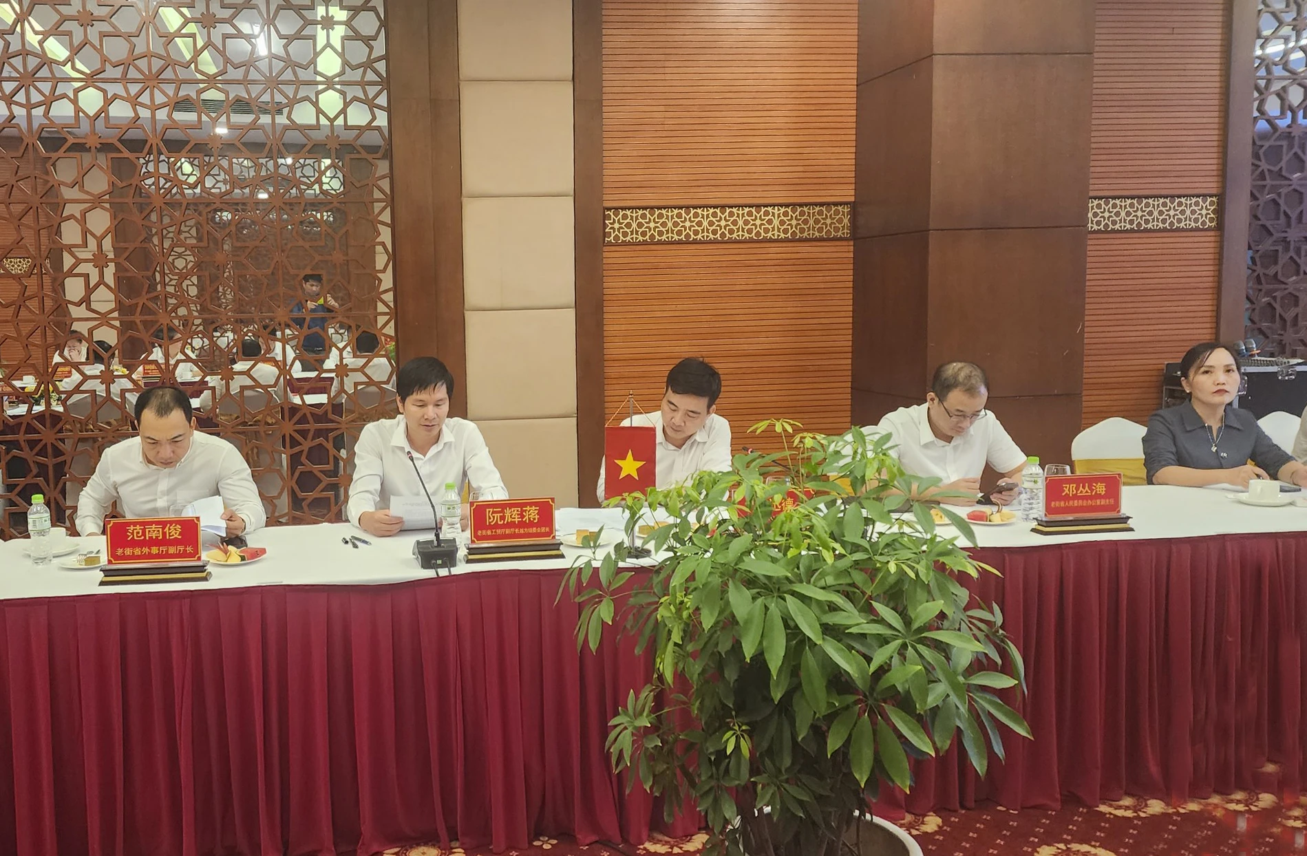 z4816906290091_d1bcb65e98de7ce24a92efad67eef62d (1).jpg