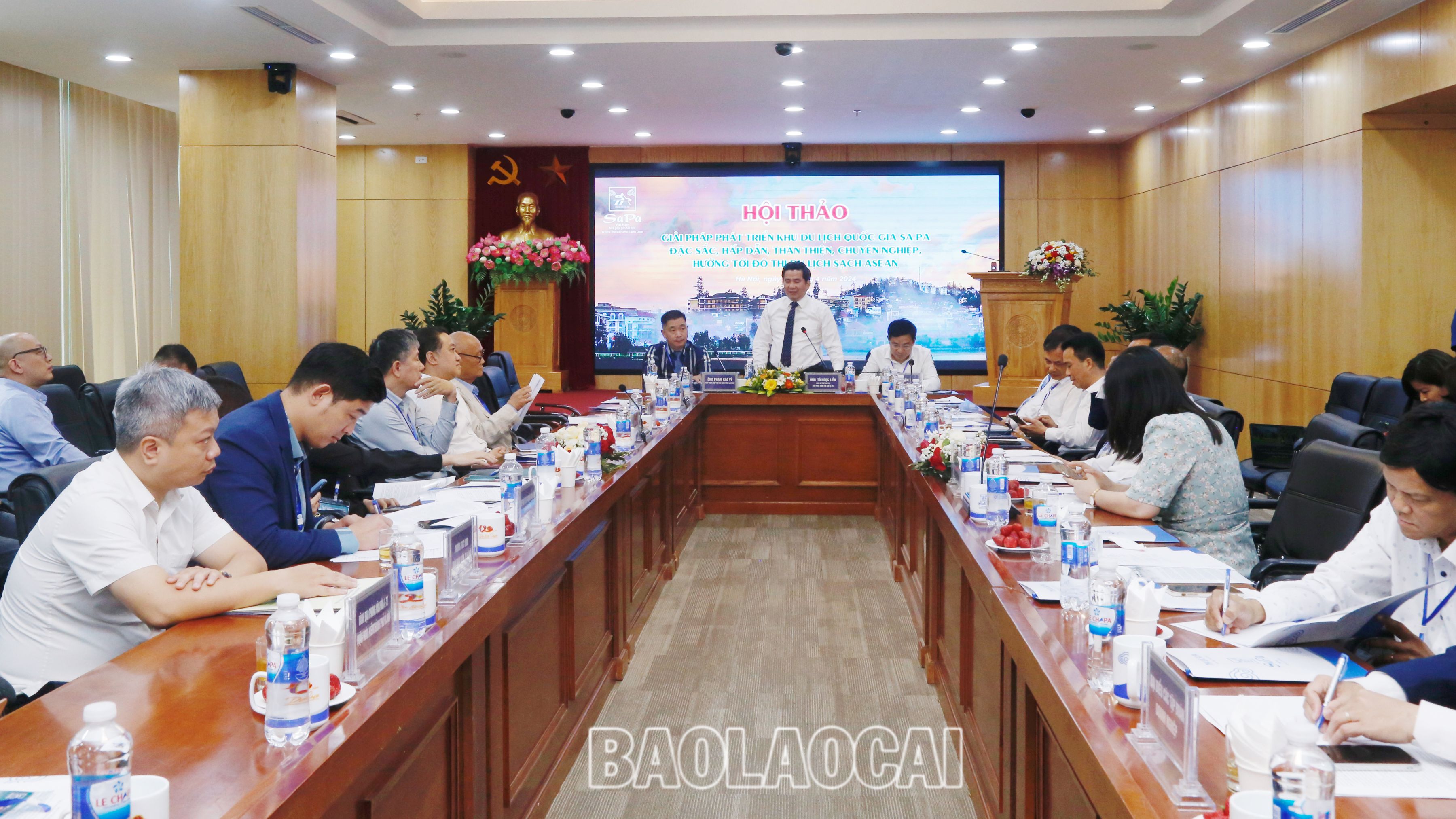 Quang cảnh hội nghị. D5A81ADB-E370-424C-BD8C-9C1B422D9011.jpeg