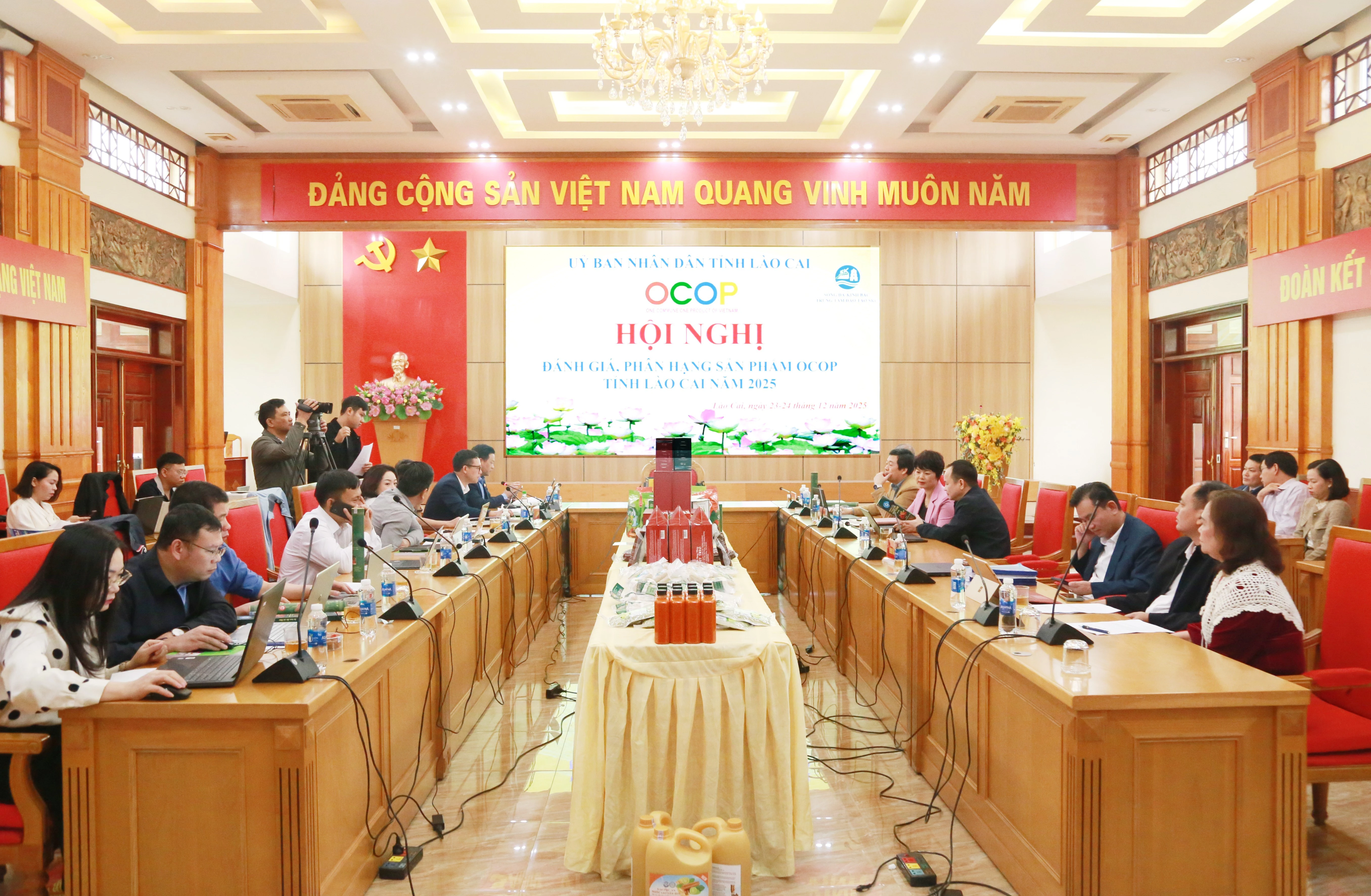 img-9878.jpg