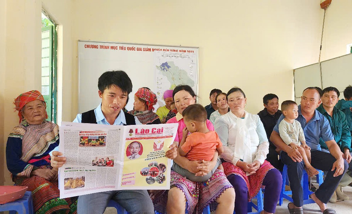 Kênh thông tin mà người dân sử dụng để theo dõi các chính sách của cơ quan nhà nước là trên báo chí và mạng xã hội. z6546235667527-14dda5e45b496ceb6319247372d46d67.jpg
