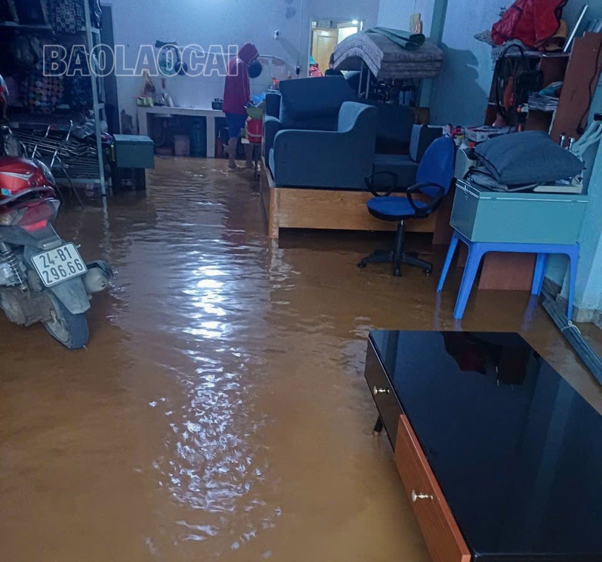 Nhiều hộ dân ở thị trấn Mường Khương bị thiệt hại do ngập úng. z6683433069324-5c5deba3417b72ae082afa058e56a6b9-5750-7579.jpg