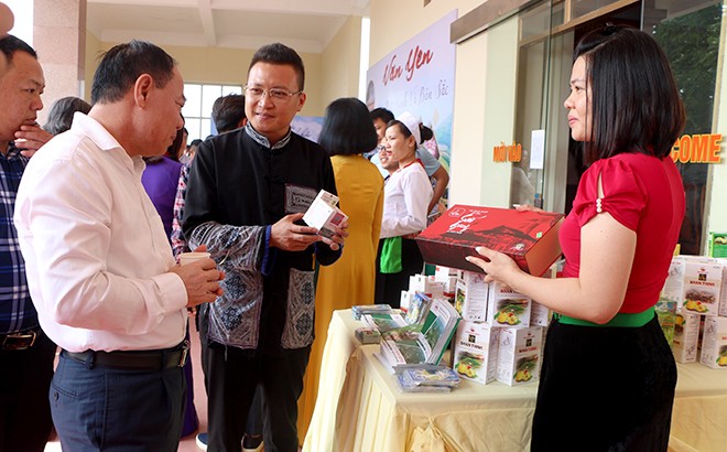 Hội thảo phát triển sản phẩm du lịch tỉnh Yên Bái năm 2023 "Yên Bái - Nơi hội tụ sắc màu Tây Bắc" ảnh 5 Hội thảo phát triển sản phẩm du lịch tỉnh Yên Bái năm 2023 "Yên Bái - Nơi hội tụ sắc màu Tây Bắc" ảnh 5