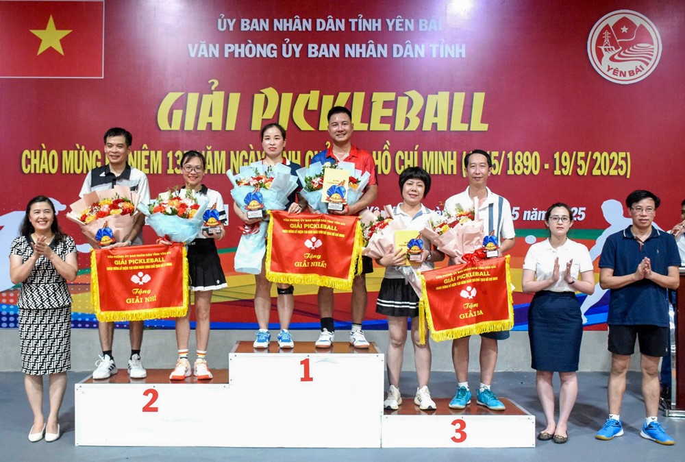 Giải Pickleball chào mừng kỷ niệm 135 năm Ngày sinh Chủ tịch Hồ Chí Minh ảnh 2