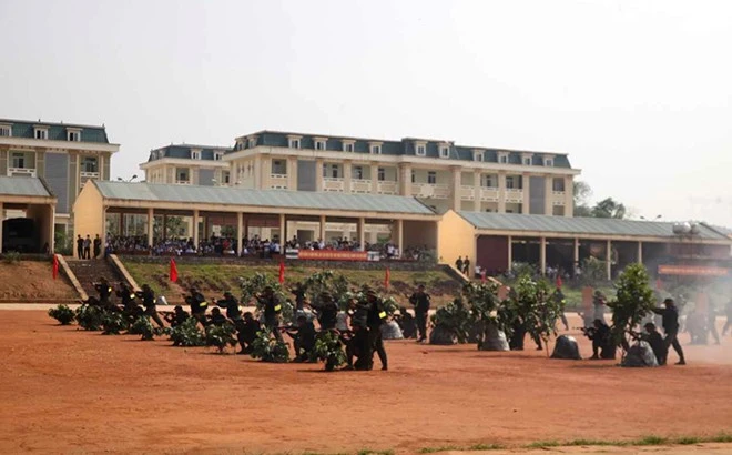 Trung tâm Huấn luyện và Bồi dưỡng nghiệp vụ 1 (Bộ Công an) bế giảng khóa huấn luyện chiến sĩ mới ảnh 1