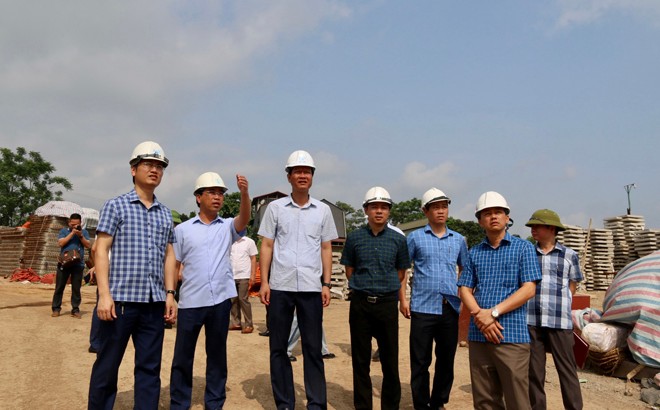 Phó Chủ tịch Thường trực UBND tỉnh Nguyễn Thế Phước kiểm tra tiến độ các công trình giao thông trọng điểm ảnh 2 Phó Chủ tịch Thường trực UBND tỉnh Nguyễn Thế Phước kiểm tra tiến độ các công trình giao thông trọng điểm ảnh 2